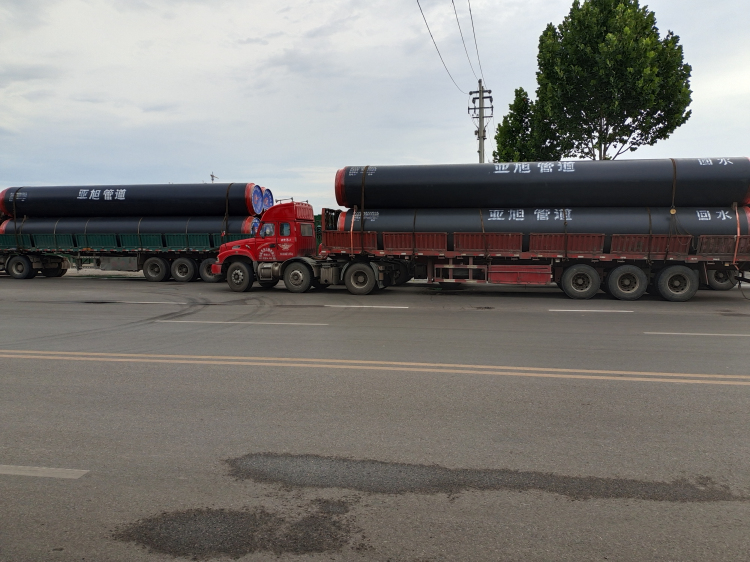 聚氨酯保温钢管发货